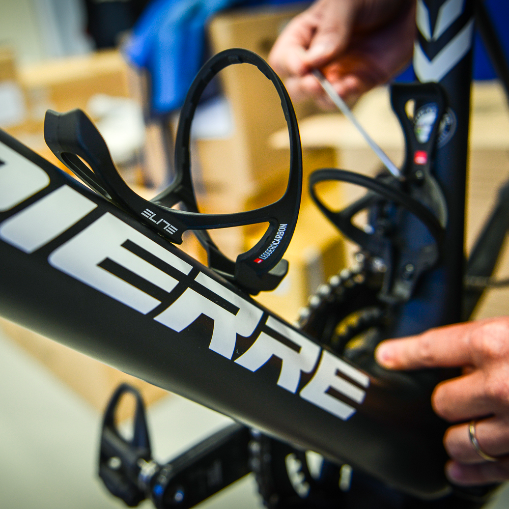 Elite PB Leggero Carbon Cages - Papanui Cycles