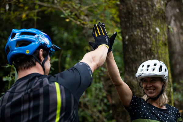 Gold Trail Gloves-M-Unisex - Papanui Cycles